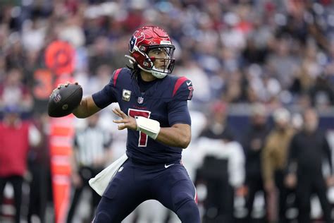 Texans host Jaguars with first place in AFC South up for grabs